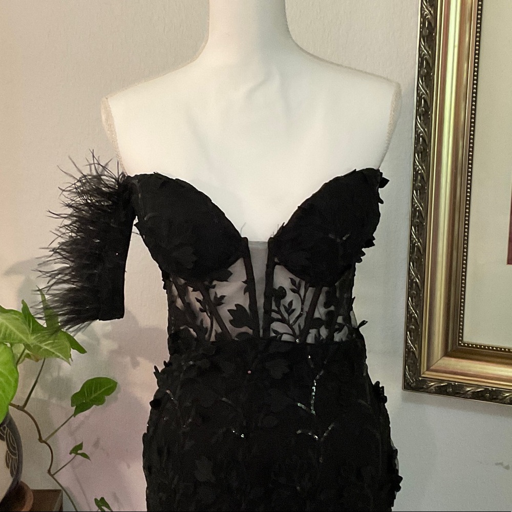 Lulu's Black Floral Gown